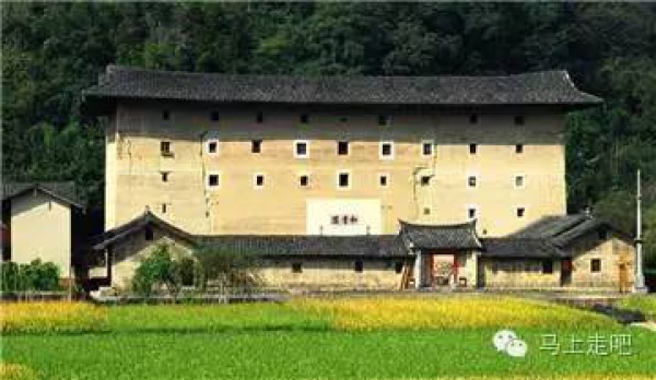 南靖田螺坑土樓、云水謠古鎮2日游/天天發團