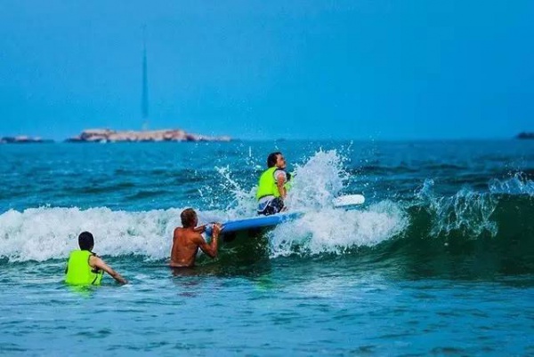 溫柔六鰲海、天堂翡翠灣、抽象畫廊、篝火露營(yíng)2日游/每周六發(fā)團(tuán)