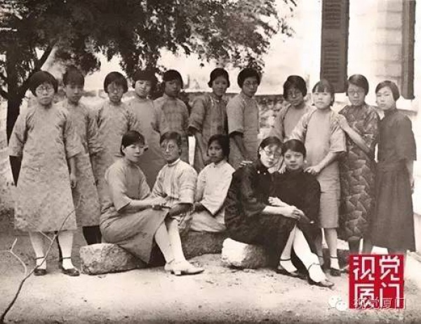 歷史鏡頭下的廈門美女，沒有PS和整容，個(gè)個(gè)傾國傾城！