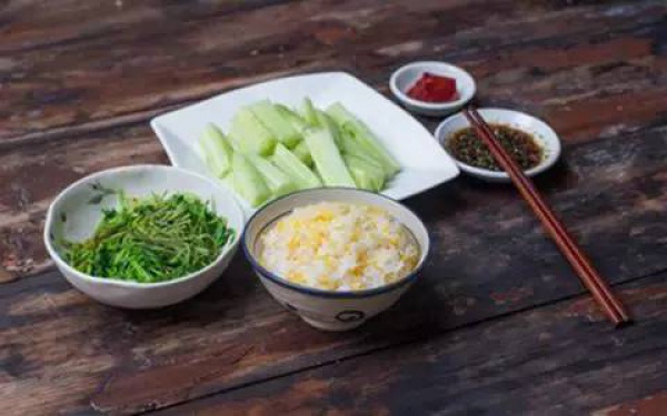 生病時(shí)醫(yī)生總說(shuō)要“清淡飲食”，到底怎樣才叫清淡？99%的人都搞錯(cuò)了