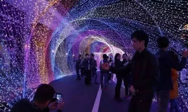 出大事啦！9月9日一9月14日出示信息“女士”免費入場寶生園農場夢幻燈光節