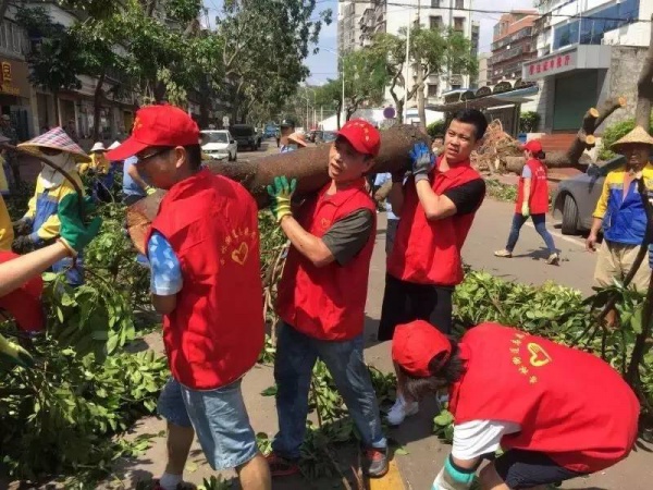 他們用這種方式捍衛(wèi)集美，總有一幕令你動(dòng)容！