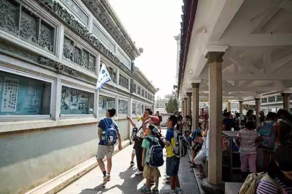 他們說，不管多難多累，一定要修復好這項遺產！