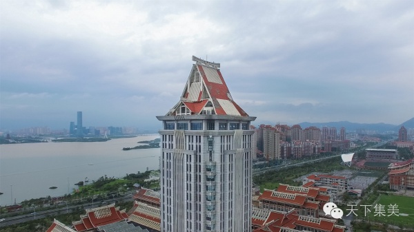 大量獨家航拍：超強(qiáng)臺風(fēng)“莫蘭蒂”過境后，集美12小時震撼實景……