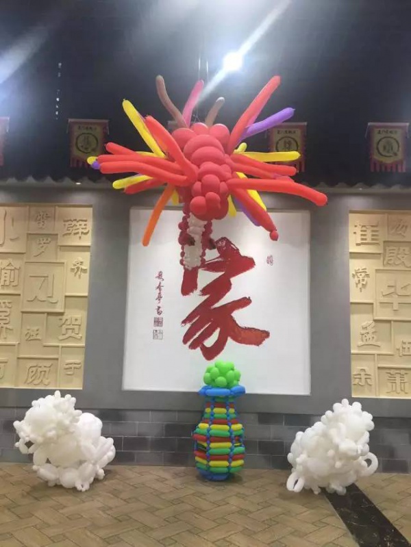 天吶嚕！氣球藝術節的氣球們竟然偷偷跑到這些地方……