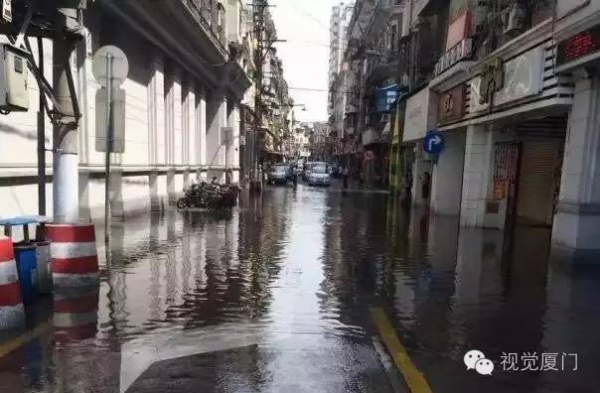 今明中午天文大潮將淹沒(méi)沙坡尾、鷺江道,創(chuàng)今年新高(附天文大潮淹沒(méi)廈門(mén)的老照片)