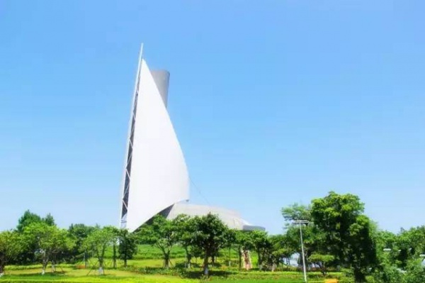 翔安隧道邊上私藏一座公園！像蒙著面紗的佳人等你來(lái)揭曉…