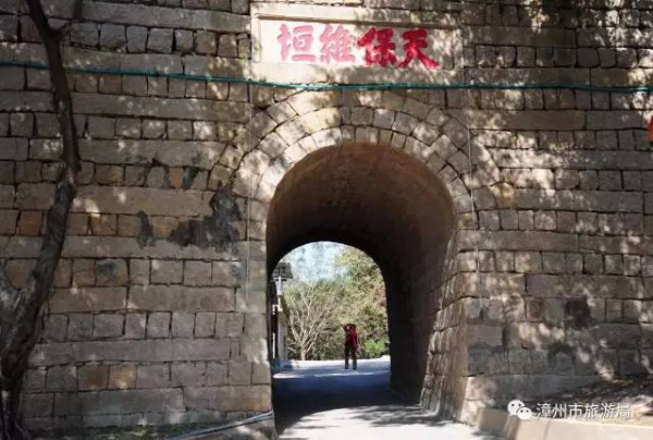 集美周邊游丨漳州，她不是一個沒有故事的女同學！