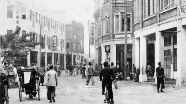 廈門最后一卷“咸酸甜”，為了守住回憶，他在巷口一站就是22年…