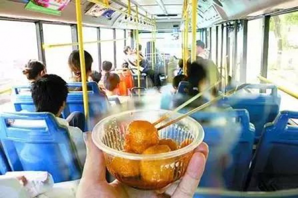 集美這十條公車路線“禁食”，無飲食車廂時(shí)代來臨，你準(zhǔn)備好了嗎？