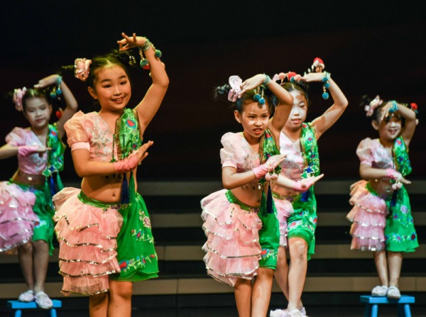 集美兒童這樣過節(jié)！更有這些“絕版”物件讓你秒回童年