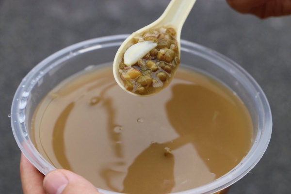 這根從同安來的網(wǎng)紅雞腿，6個(gè)月居然賣出了300000根！
