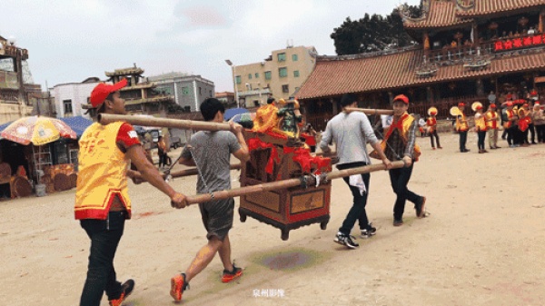 泉南佛國｜保生大帝轟轟烈烈的在過生日，你可知道他到底是誰？