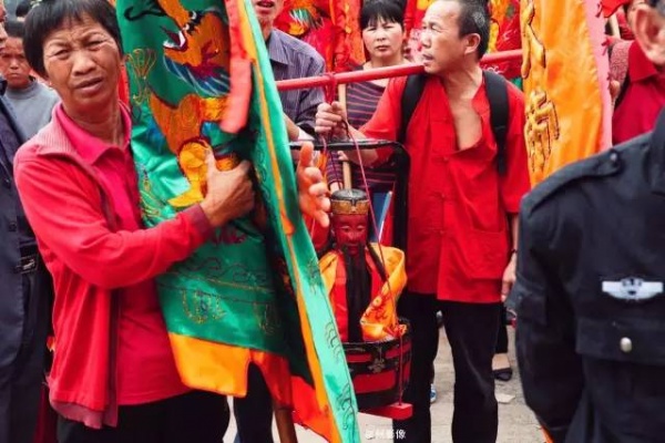 泉南佛國｜保生大帝轟轟烈烈的在過生日，你可知道他到底是誰？