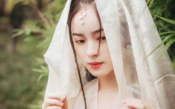 心若慈悲，你會越長越漂亮，慈悲有十三個好處！