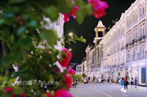 不同時(shí)期的廈門中山路夜景，90年代最美，現(xiàn)在效果如金磚