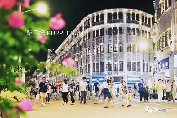 不同時(shí)期的廈門中山路夜景，90年代最美，現(xiàn)在效果如金磚