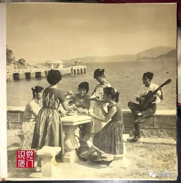 文革前夕的鼓浪嶼藝術(shù)宣傳片，靜謐祥和，如詩(shī)如畫(huà)