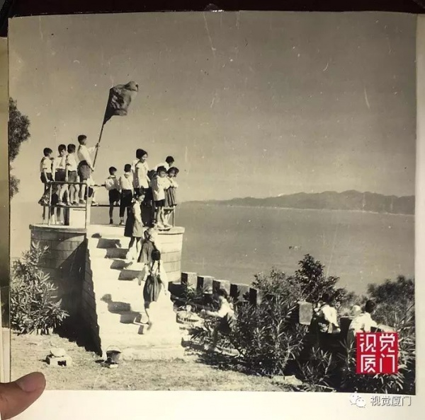 文革前夕的鼓浪嶼藝術(shù)宣傳片，靜謐祥和，如詩(shī)如畫(huà)