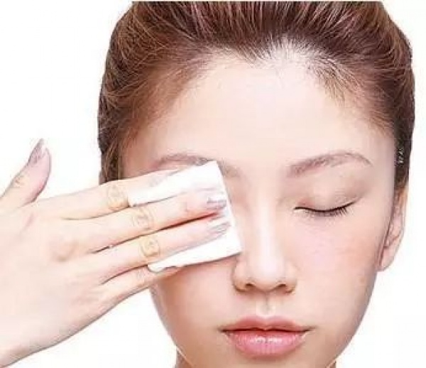 這9個護膚常識害人不淺，尤其是第一條