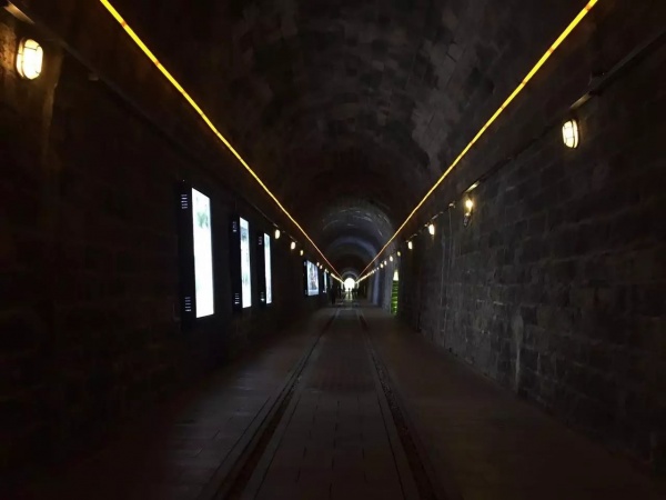 廈門地鐵1號線今日開通，拿好這份沿線游玩攻略，到哪下都是場旅游！